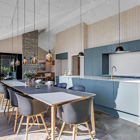 Goesta - 250m From The Sea By Interhome *
